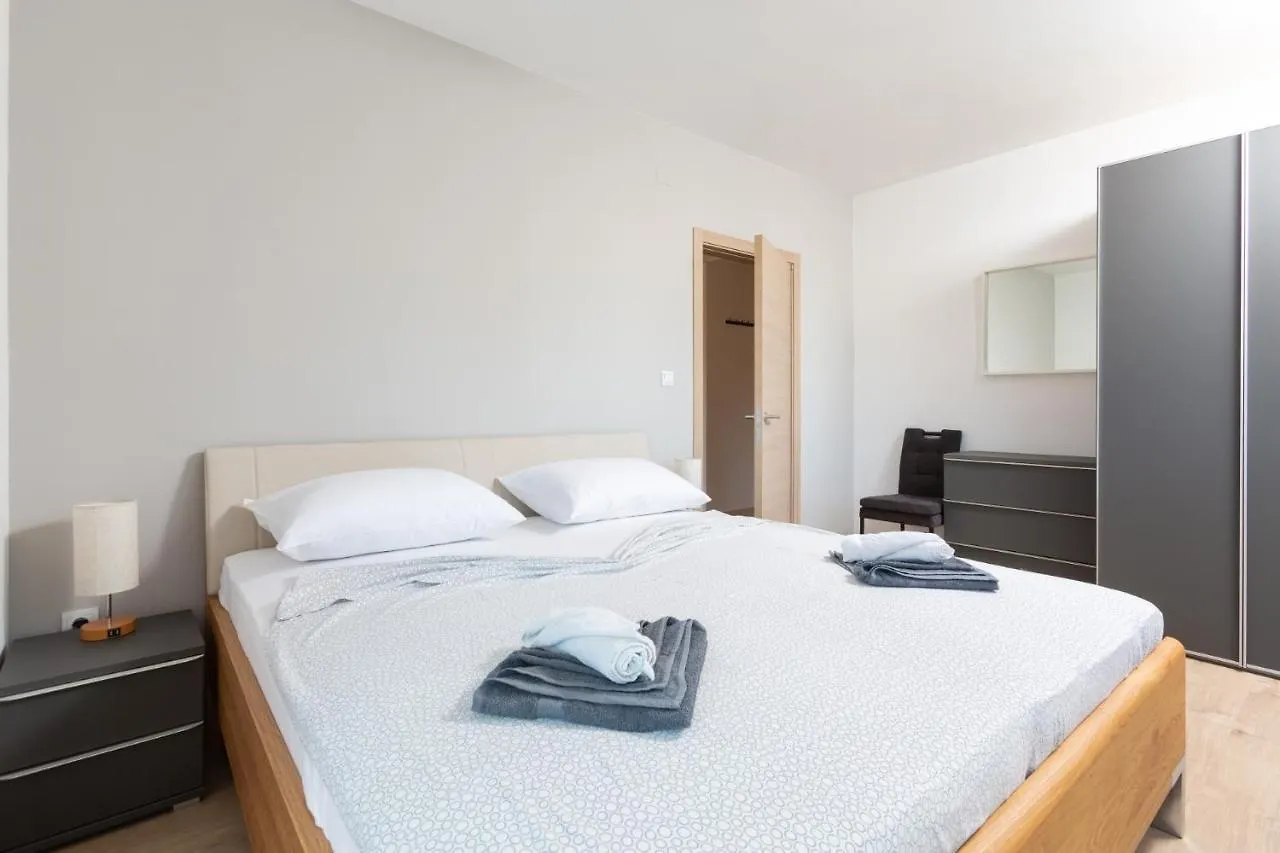 Limani Apartment Medulin