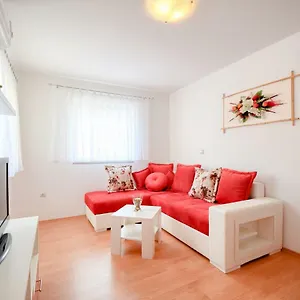 Dario Apartmán
